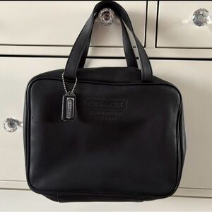 COACH Vintage Leather Toiletry Bag